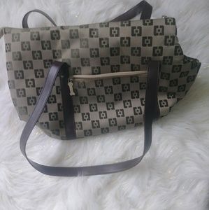 Doggie carrier purse